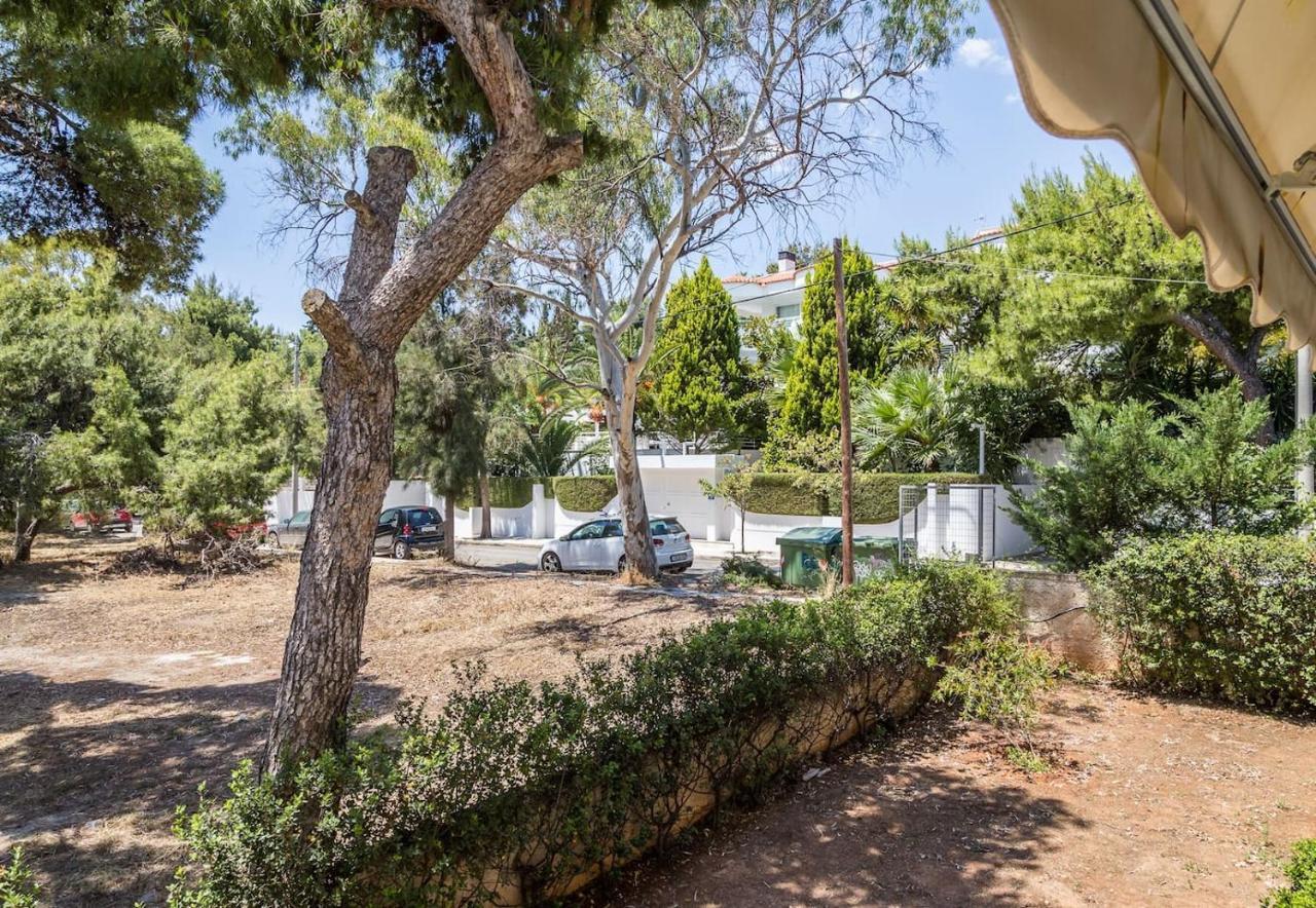 Elegant Apartment W Great Balcony In Vouliagmeni Athen Eksteriør billede