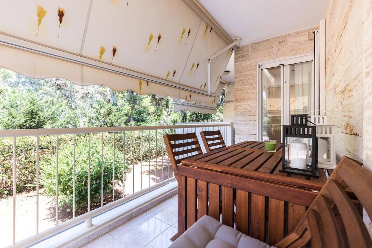 Elegant Apartment W Great Balcony In Vouliagmeni Athen Eksteriør billede